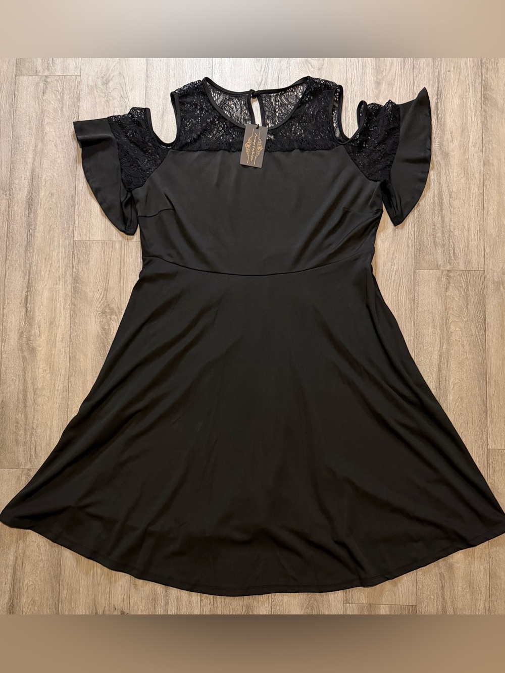 Pinup Fashion Size 24 Cold Shoulder Lace Neck Dress Black